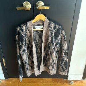 Abercrombie and fitch men’s cardigan XS - soft AF sweater
